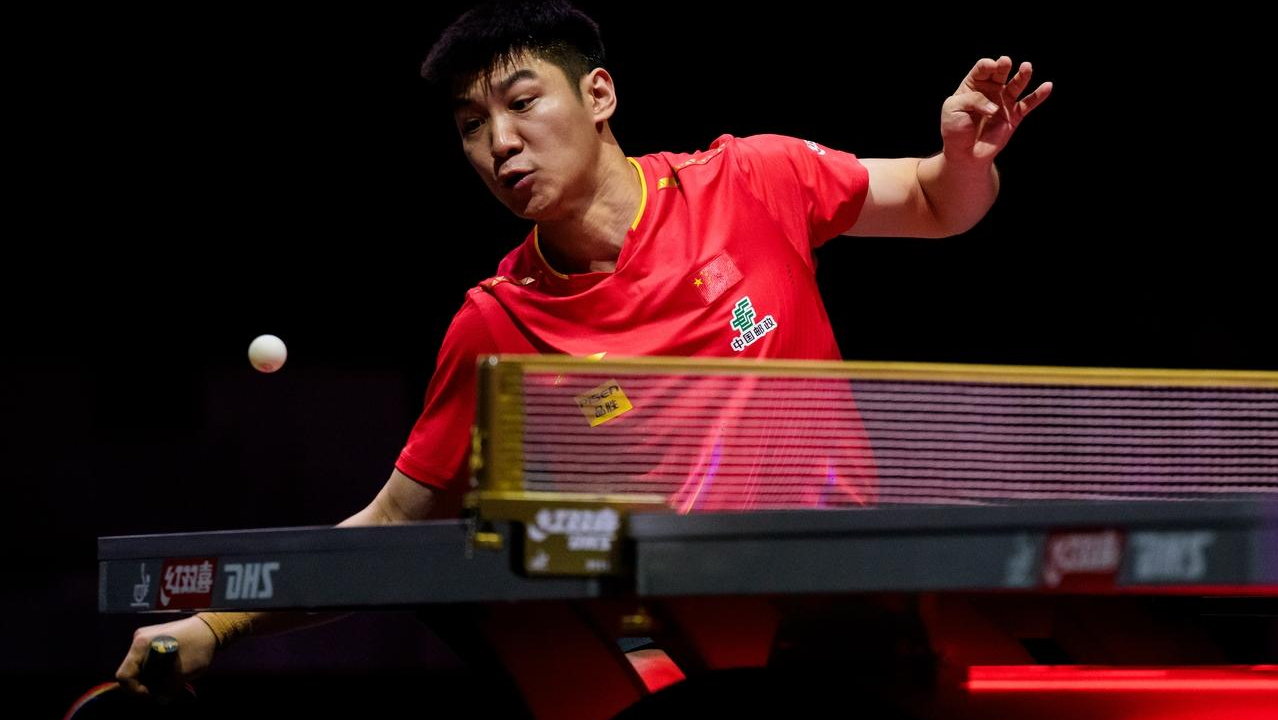 世预赛投注-还是那个淘汰张本的薛飞吗？0-3溃败无缘8强，第三局关键发球失误